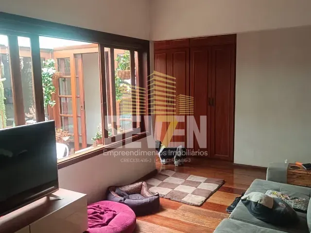 Casa com 528m² 4 quartos e 3 banheiros, à venda, no bairro Jardim América em Bauru