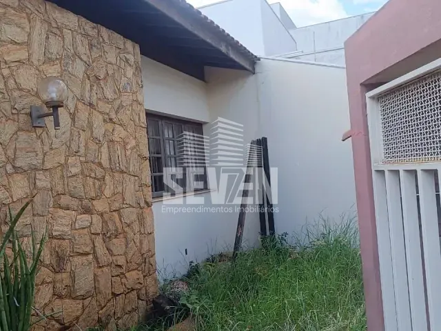 Casa com 528m² 4 quartos e 3 banheiros, à venda, no bairro Jardim América em Bauru
