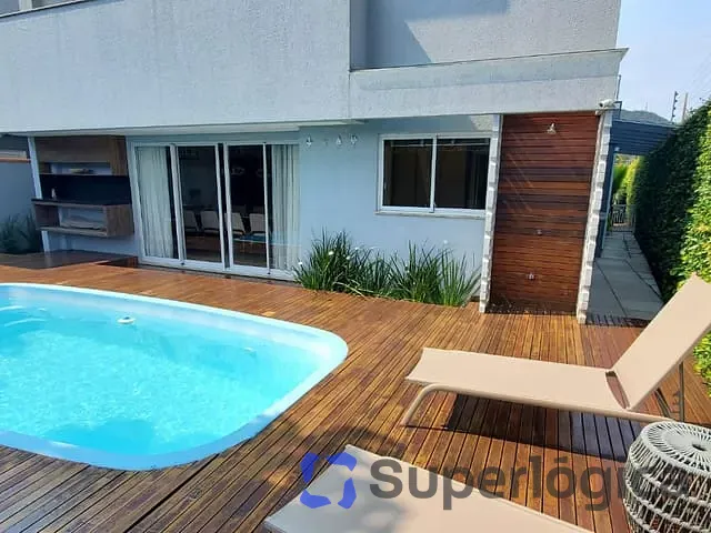 Casa com 283m² 3 quartos e 4 banheiros, à venda, no bairro Barra em Balneário Camboriú