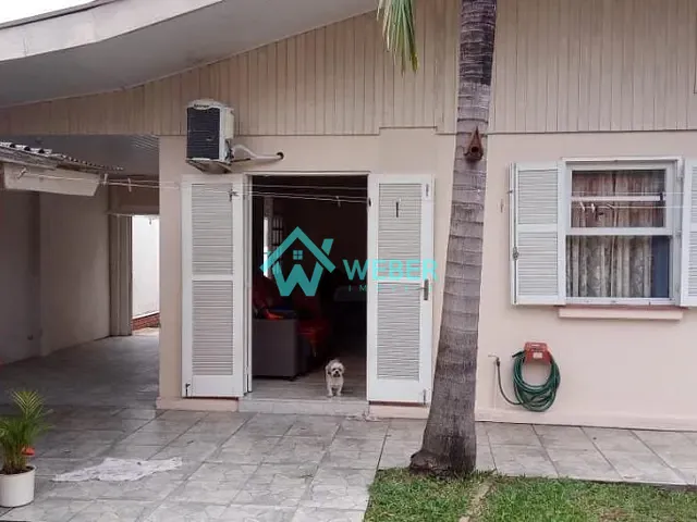 Casa 3 quartos e 2 banheiros, à venda, no bairro Rio Branco em Novo Hamburgo