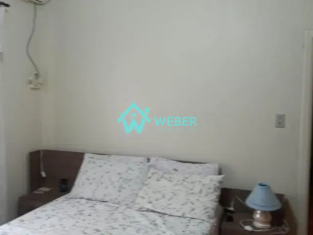 Casa 3 quartos e 2 banheiros, à venda, no bairro Rio Branco em Novo Hamburgo