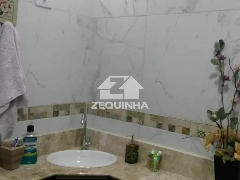 Casa, 3 quartos, 237 m² - Foto 8