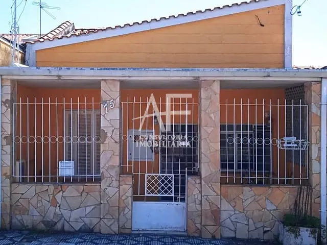 Casa com 145m² 4 quartos e 2 banheiros, à venda, no bairro Jardim Maria Augusta em Taubaté