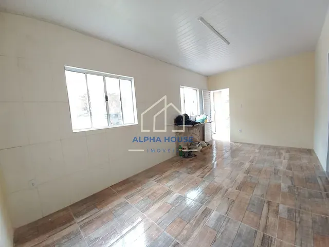 Casa com 250m² 3 quartos e 2 banheiros, à venda, no bairro Residencial Mombaça I em Pindamonhangaba