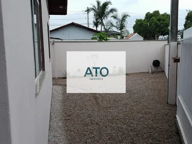Casa 3 quartos e 1 banheiro, à venda, no bairro areias em Tijucas