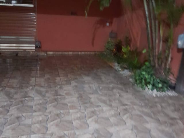 Casa 2 quartos e 2 banheiros, à venda, no bairro Parque Jóquei Club em Campos dos Goytacazes