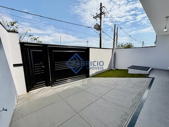Casa 3 quartos e 3 banheiros, à venda, no bairro Bosque em Vinhedo