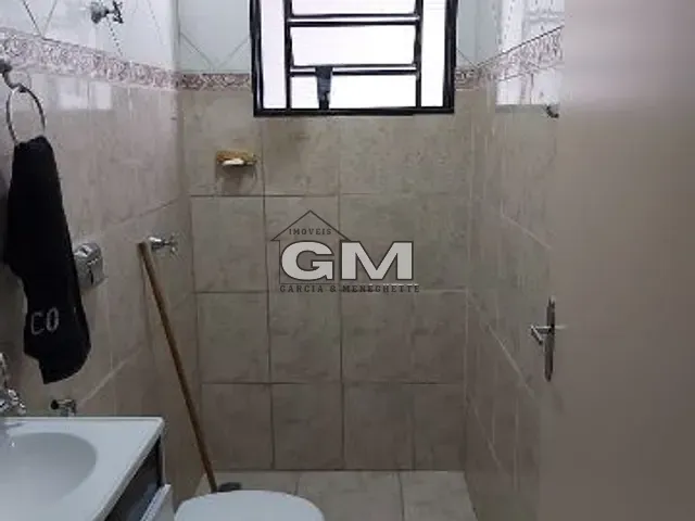 Casa com 200m² 3 quartos e 2 banheiros, à venda, no bairro Jardim Florestan Fernandes em Rua Manoel Games