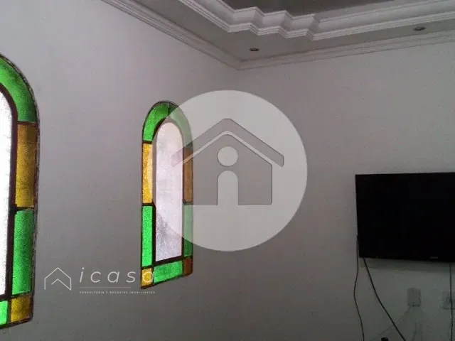 Casa com 200m² 3 quartos e 1 banheiro, à venda, no bairro Vera Cruz em Caçapava