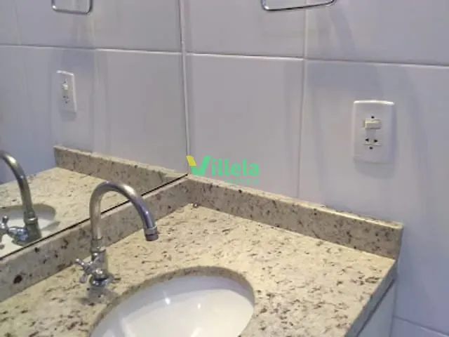 Casa à venda, no bairro Vila Oliveira em Mogi das Cruzes