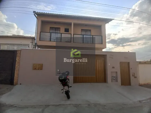 Casa 2 quartos e 2 banheiros, para alugar, no bairro Jardim Dona Wanda em Lavras