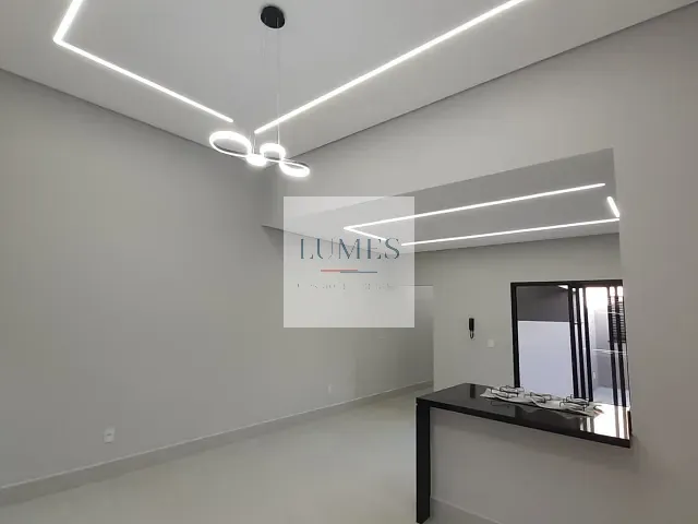 Casa 3 quartos e 2 banheiros, à venda, no bairro Jardim Esmeralda em Santa Bárbara D'Oeste