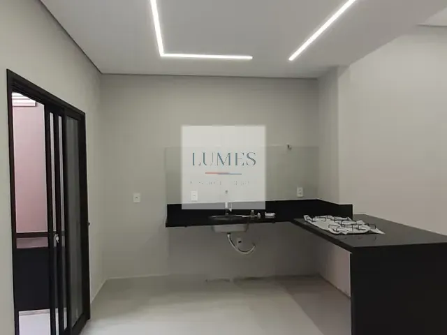 Casa 3 quartos e 2 banheiros, à venda, no bairro Jardim Esmeralda em Santa Bárbara D'Oeste