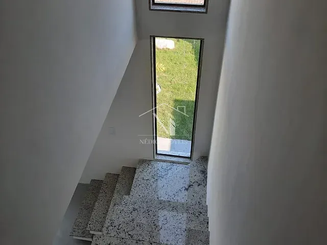 Casa com 220m² 3 quartos e 1 banheiro, à venda, no bairro Caxito em Maricá
