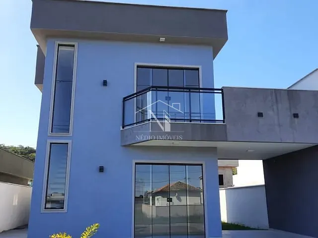 Casa com 220m² 3 quartos e 1 banheiro, à venda, no bairro Caxito em Maricá