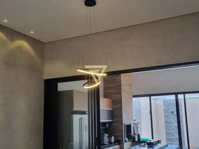 Casa com 220m² 3 quartos e 2 banheiros, à venda, no bairro Villas Mabel em Ribeirão Preto