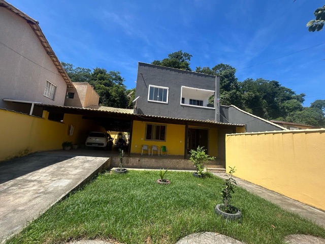 Casa com 100m² 2 quartos e 1 banheiro, à venda, no bairro Loteamento Extensão do Serramar em Rio das Ostras