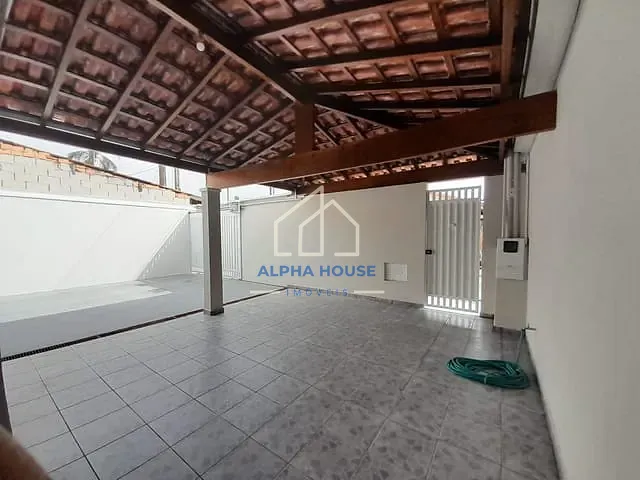 Casa com 250m² 2 quartos e 1 banheiro, à venda, no bairro Loteamento Residencial Carangola em Pindamonhangaba