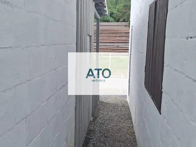 Casa 2 quartos e 1 banheiro, à venda, no bairro MORRETES em Tijucas