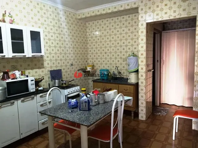 Casa com 202m² 1 quarto e 1 banheiro, à venda, no bairro Olímpico em São Caetano do Sul