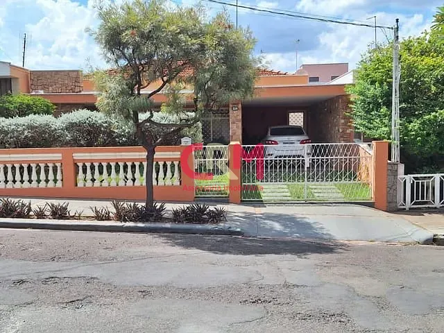 Casa com 469m² 4 quartos e 4 banheiros, à venda, no bairro Vila Nova em Taquaritinga
