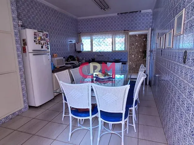 Casa com 469m² 4 quartos e 4 banheiros, à venda, no bairro Vila Nova em Taquaritinga
