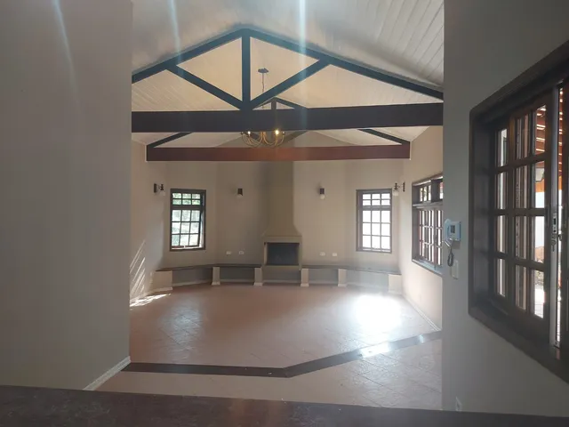 Foto do Casa - Casa 4 dormt (1 suíte) – Terreno 859m² – Fazendinha | Granja Viana | Venda/Locação | Casa Husti Imóveis