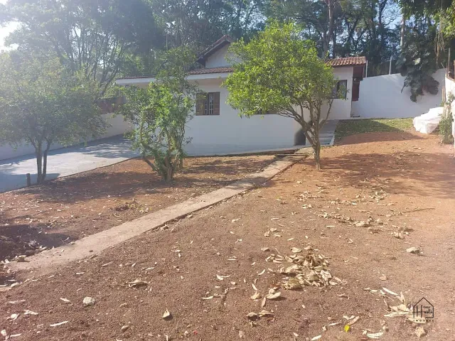Casa 4 quartos e 2 banheiros, à venda ou para alugar, no bairro Jardim Ana Estela em Carapicuíba