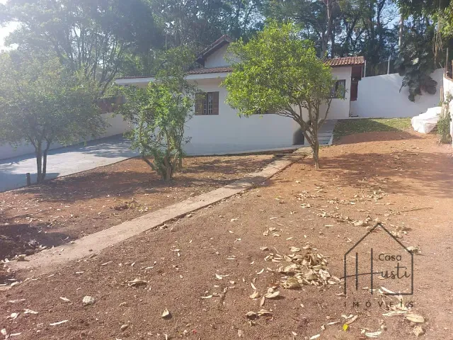 Casa 4 quartos e 2 banheiros, à venda ou para alugar, no bairro Jardim Ana Estela em Carapicuíba