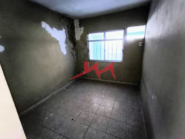 Casa com 98m² 3 quartos e 1 banheiro, à venda, no bairro Vila Laje em São Gonçalo