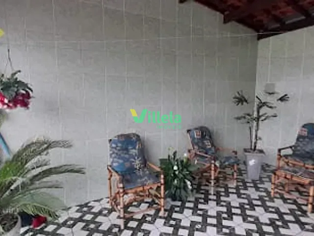 Casa à venda, no bairro Parque Piratininga em Itaquaquecetuba