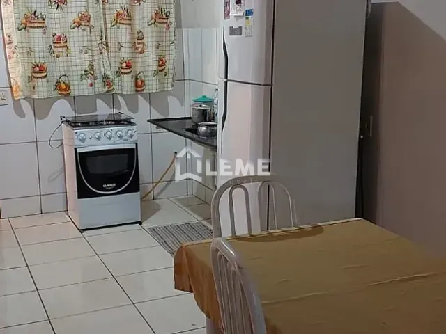 Casa 2 quartos e 1 banheiro, à venda, no bairro Conjunto Habitacional Gildo Geraldo em Mococa
