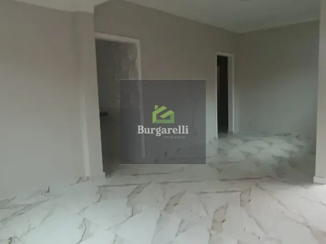 Casa 3 quartos e 1 banheiro, para alugar, no bairro Residencial Mundo Novo em Lavras