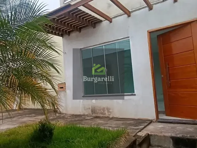 Casa 3 quartos e 1 banheiro, para alugar, no bairro Residencial Mundo Novo em Lavras