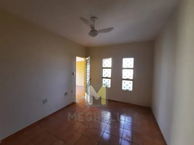 Casa com 200m² 2 quartos e 1 banheiro, para alugar, no bairro Centro em Serrana