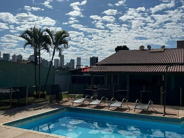 Casa com 622m² 3 quartos e 4 banheiros, à venda, no bairro Vale do Reno em Londrina