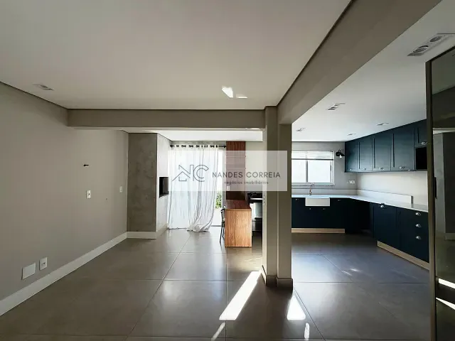 Casa com 202m² 3 quartos e 3 banheiros, à venda, no bairro Parque Jamaica em Londrina