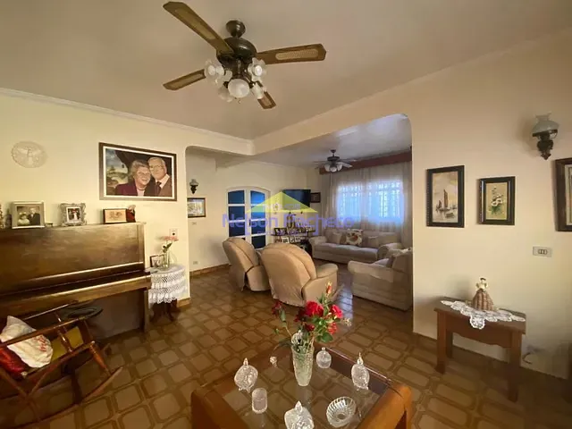 Casa com 501m², à venda, no bairro Centro em Capivari