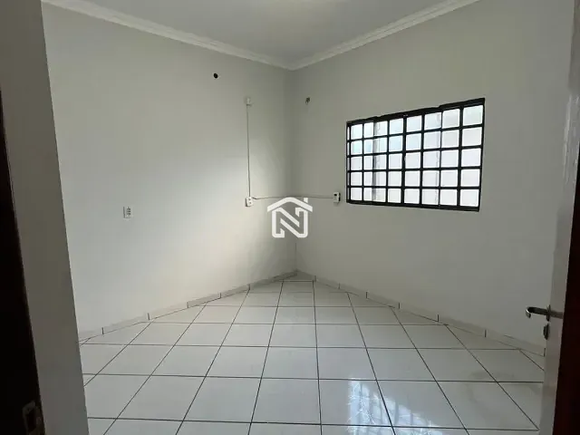 Casa 3 quartos e 1 banheiro, à venda, no bairro Milena I em Paraíso do Tocantins