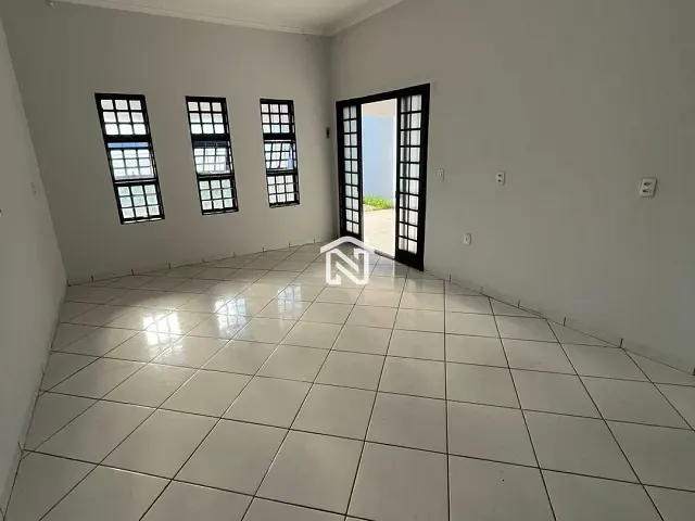 Casa 3 quartos e 1 banheiro, à venda, no bairro Milena I em Paraíso do Tocantins