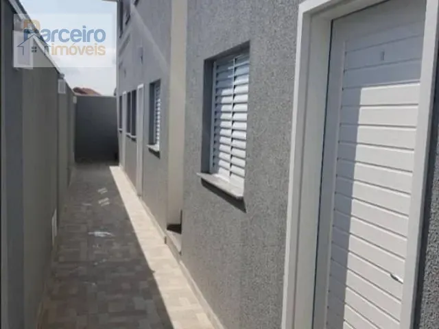 Casa 2 quartos e 1 banheiro, à venda, no bairro Jardim Nossa Senhora do Carmo em São Paulo