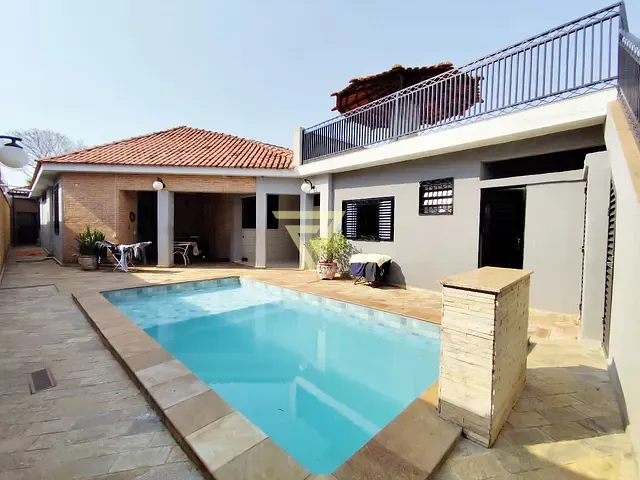 Casa com 520m², à venda ou para alugar, no bairro Parque Residencial Cidade Universitária em Ribeirão Preto