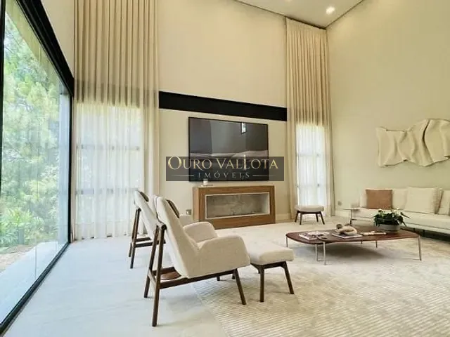 Casa com 2650m², à venda, no bairro Vila Martins em Itu