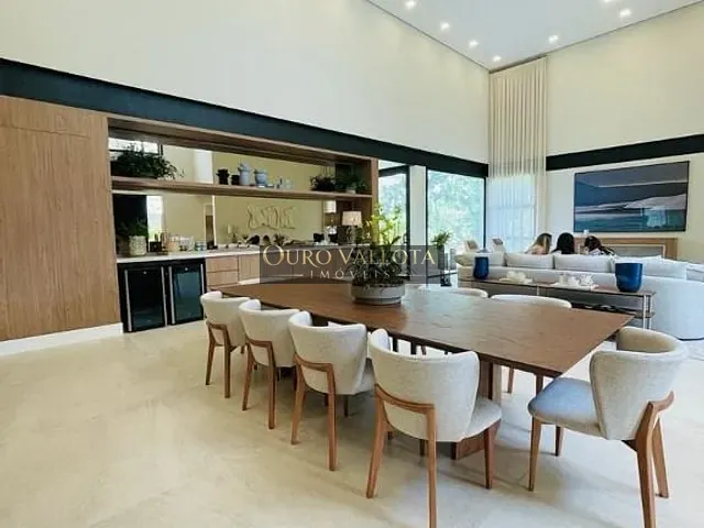Casa com 2650m², à venda, no bairro Vila Martins em Itu