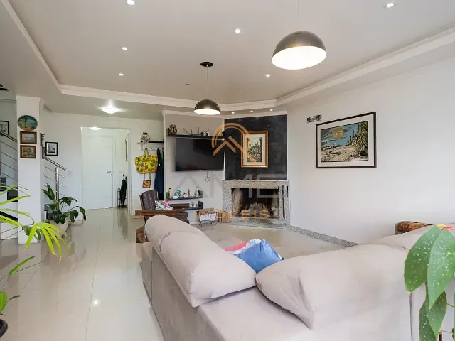 Casa 3 quartos e 2 banheiros, à venda, no bairro São Gonçalo em Pelotas
