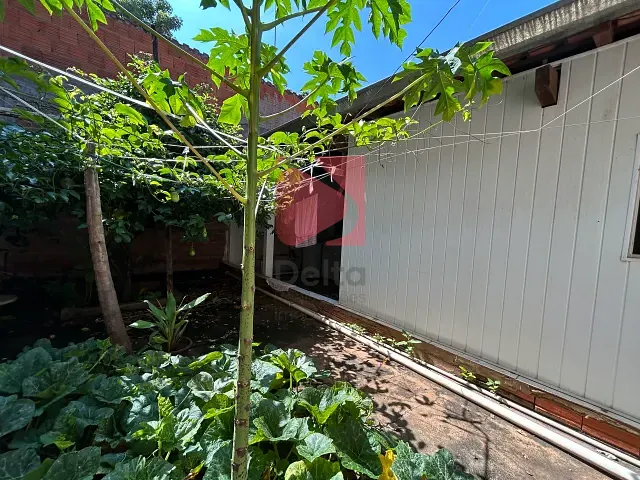 Casa 2 quartos e 1 banheiro, à venda, no bairro Jardim São Valentim em Pirassununga