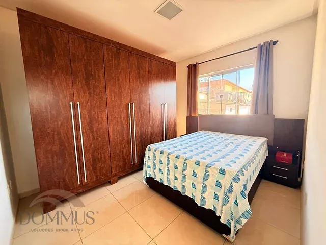 Casa com 280m² 5 quartos e 2 banheiros, à venda, no bairro Ideal em Ipatinga