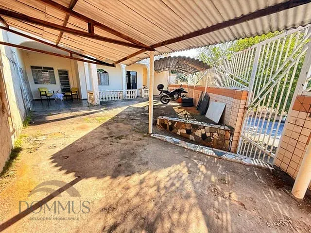 Casa com 280m² 5 quartos e 2 banheiros, à venda, no bairro Ideal em Ipatinga