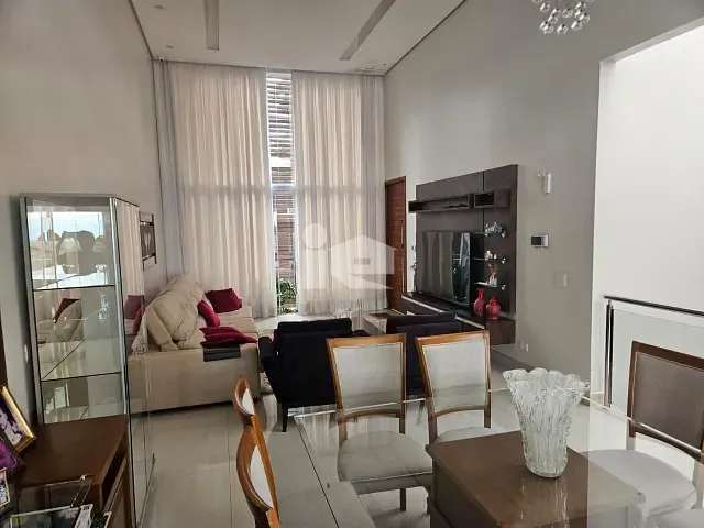 Casa com 406m² 4 quartos e 6 banheiros, à venda, no bairro Vila Neves em Rolândia