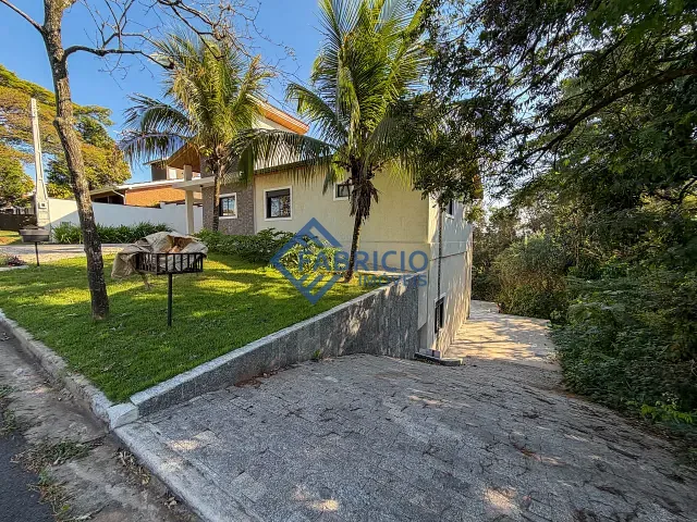 Casa com 800m² 4 quartos e 6 banheiros, à venda, no bairro Marambaia em Vinhedo
